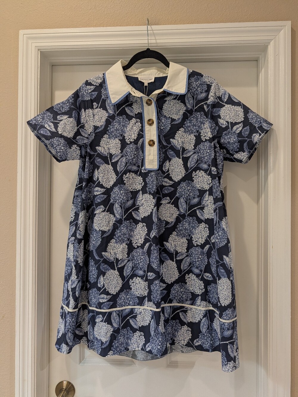 Entro Blue Hydrangea Midi Shirt Dress Size Small NWT